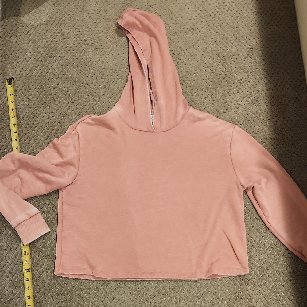 NEW Alternative Distressed Lightweight, Crop Shirt. Sz M